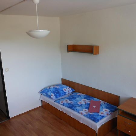 הוסטל Ústí nad Labem Koleje Ujep מראה חיצוני תמונה