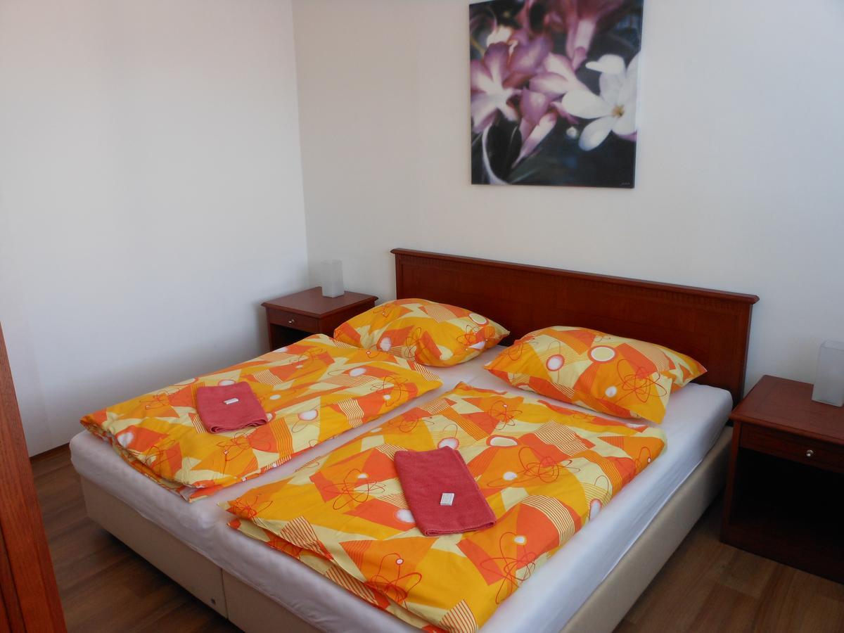 הוסטל Ústí nad Labem Koleje Ujep מראה חיצוני תמונה